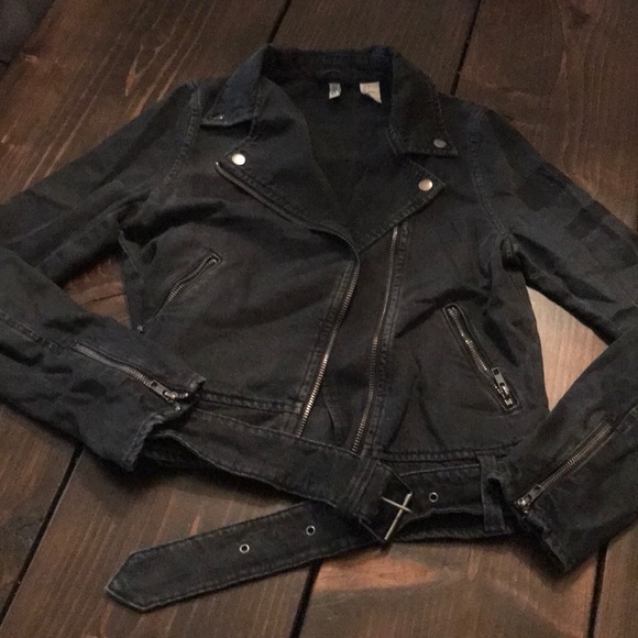 Divided Jackets & Blazers - Divided Black/Gray Jean Jacket